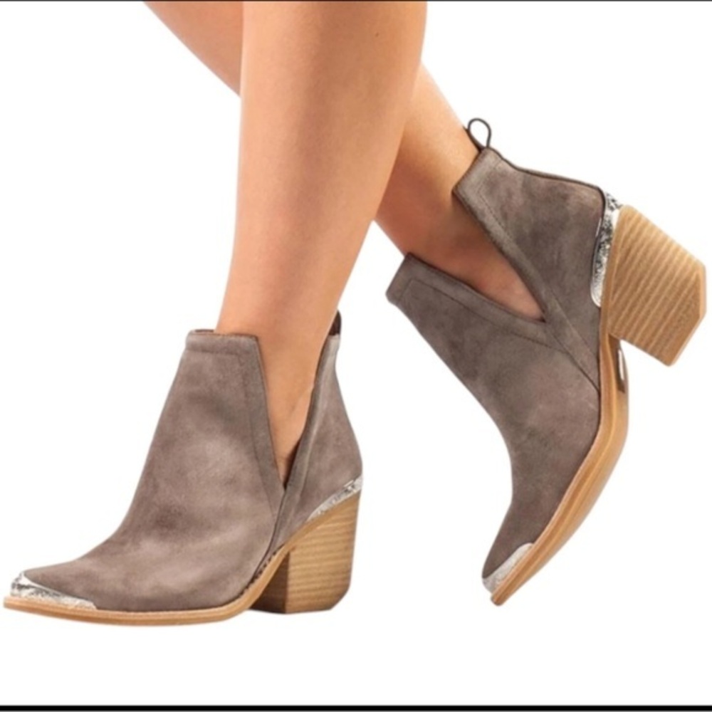 Jeffrey Campbell Cromwell Boot Gray Taupe Cut Out Ankle Bootie Suede Size 6